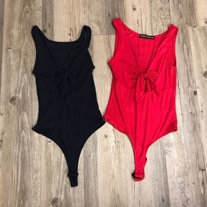 Bundle of 2 Naked Wardrobe Bodysuits – Size Small | Red + Navy